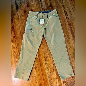 Men’s Patagonia Pants